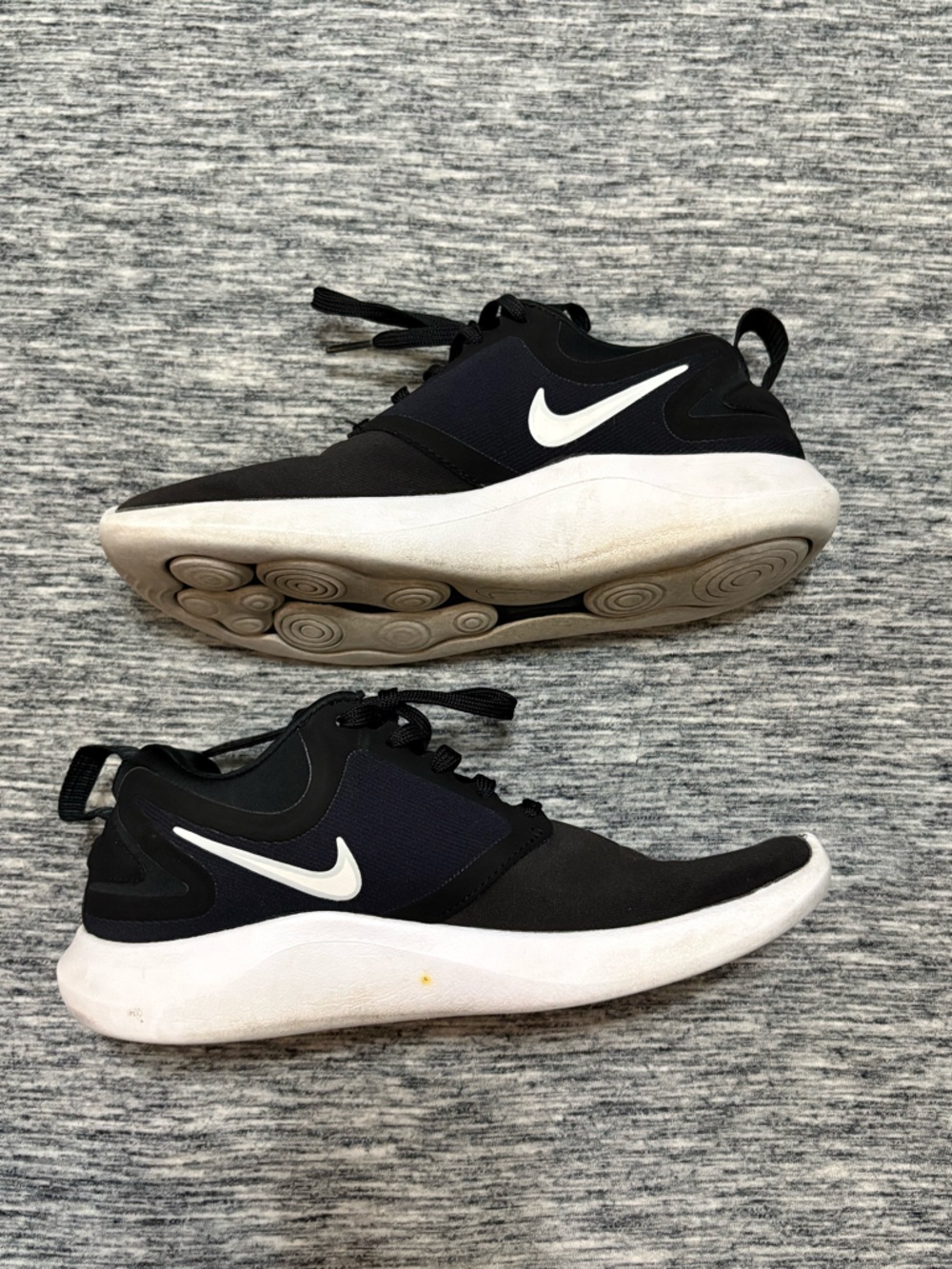 Nike Lunarsolo Athletic Shoes Size 7 - Picture 5 of 8